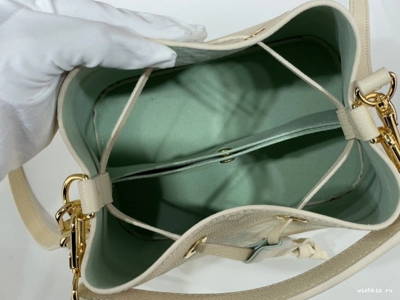 WIS VUITTON NÉONOÉ LOUIS BB 0717